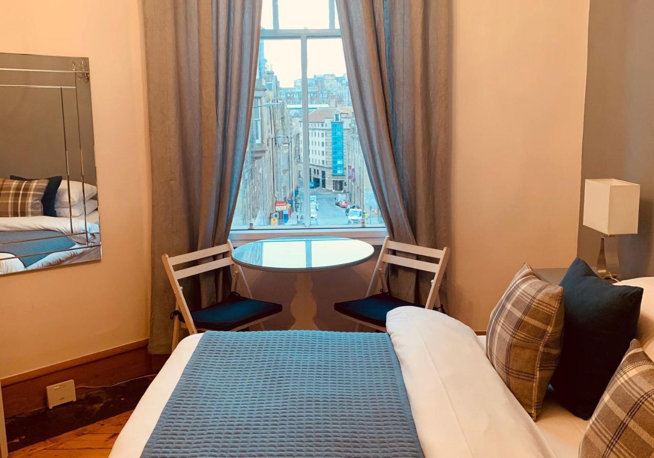 The Royal Mile Residence By Reserve Apartments Единбург Екстериор снимка